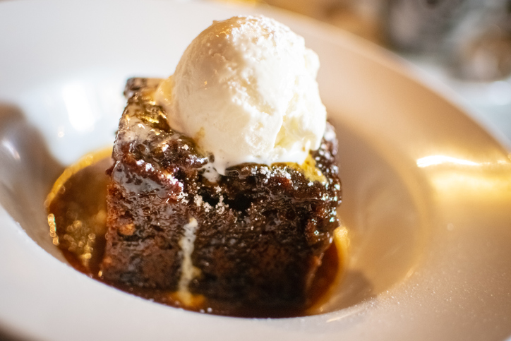 Sticky date toffee pudding